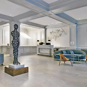 Le Meridien Downtown Hotel
