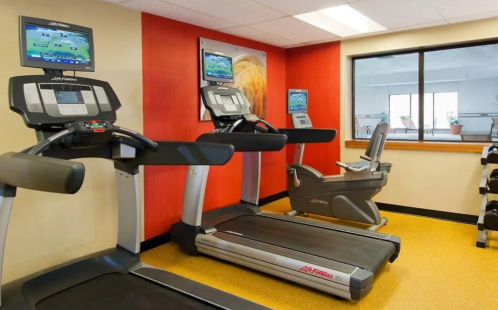 Courtyard By Marriott St. Louis Downtown West Hotel