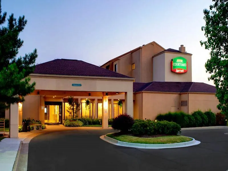 Hotel Courtyard By Marriott St. Louis Downtown West 3*, Saint-Louis